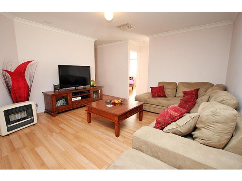 8 Chyverton Corner, Erskine WA 6210