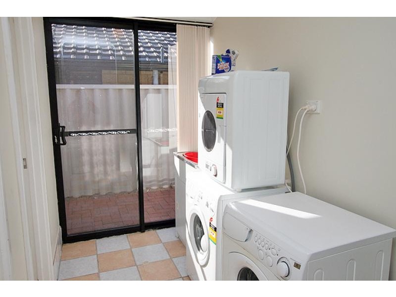 8 Chyverton Corner, Erskine WA 6210