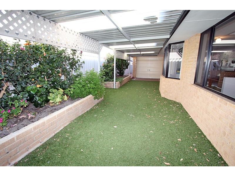 8 Chyverton Corner, Erskine WA 6210