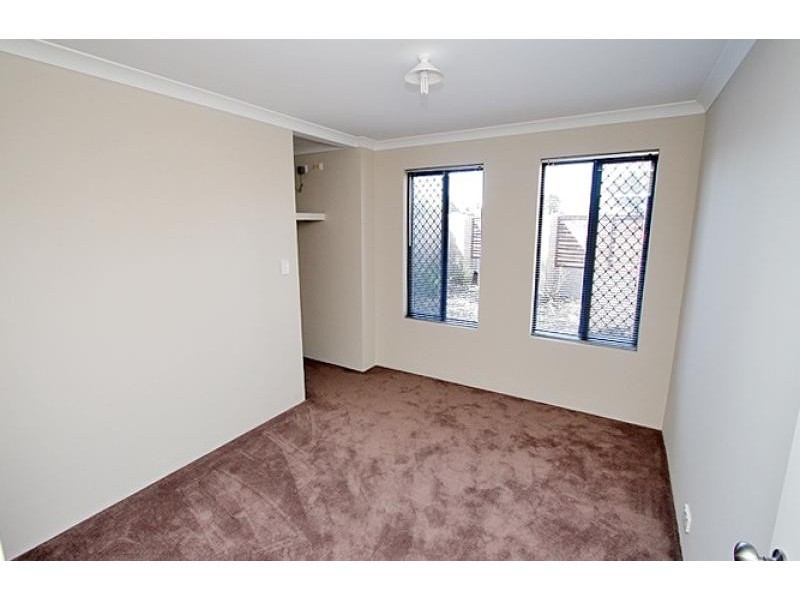 97 Kookaburra Drive, Greenfields WA 6210