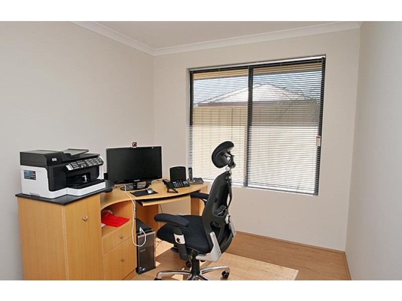 97 Kookaburra Drive, Greenfields WA 6210