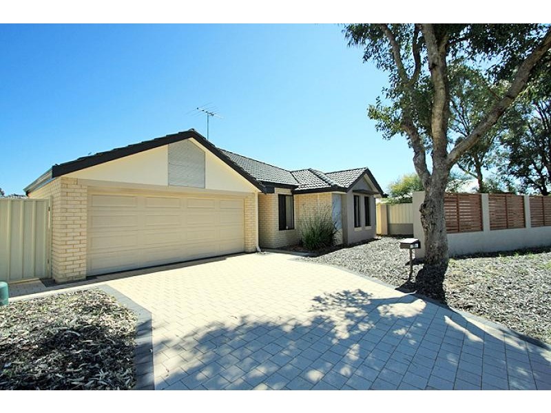 97 Kookaburra Drive, Greenfields WA 6210