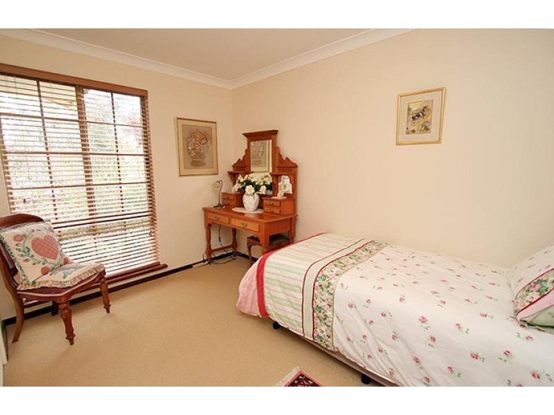3 Napier Close, Halls Head WA 6210
