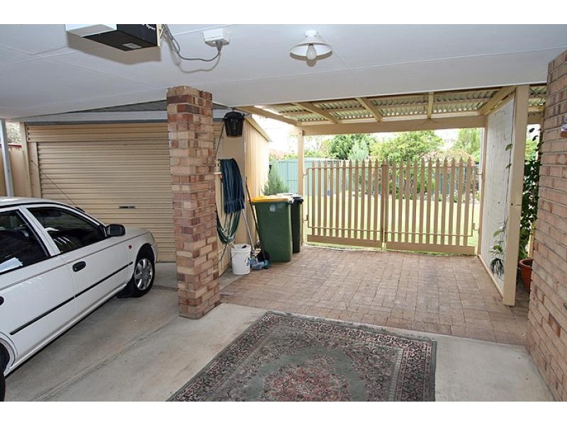 3 Napier Close, Halls Head WA 6210