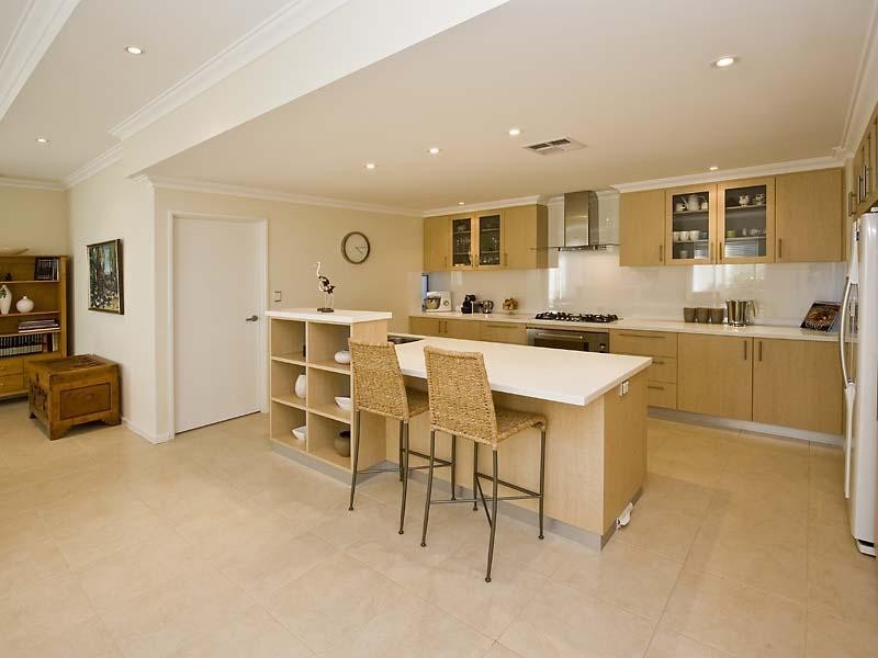 143 Darwin Terrace, Dudley Park WA 6210