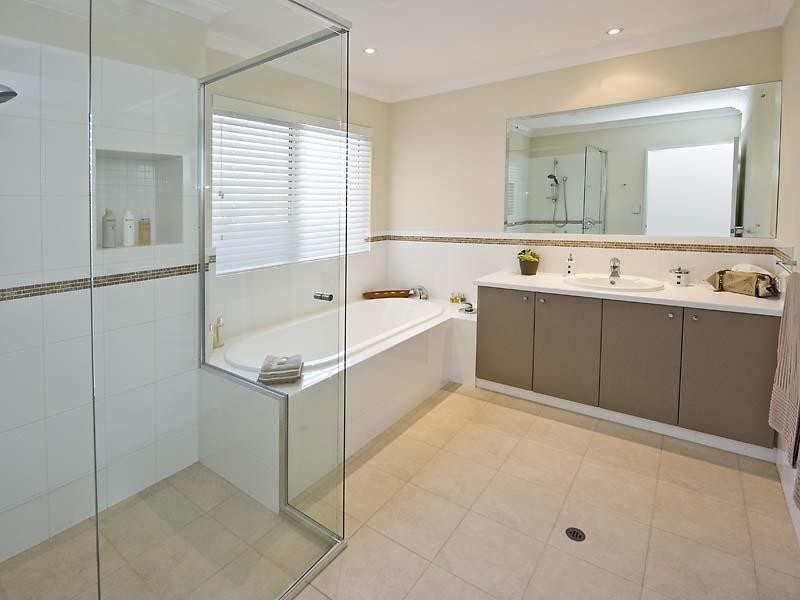 143 Darwin Terrace, Dudley Park WA 6210