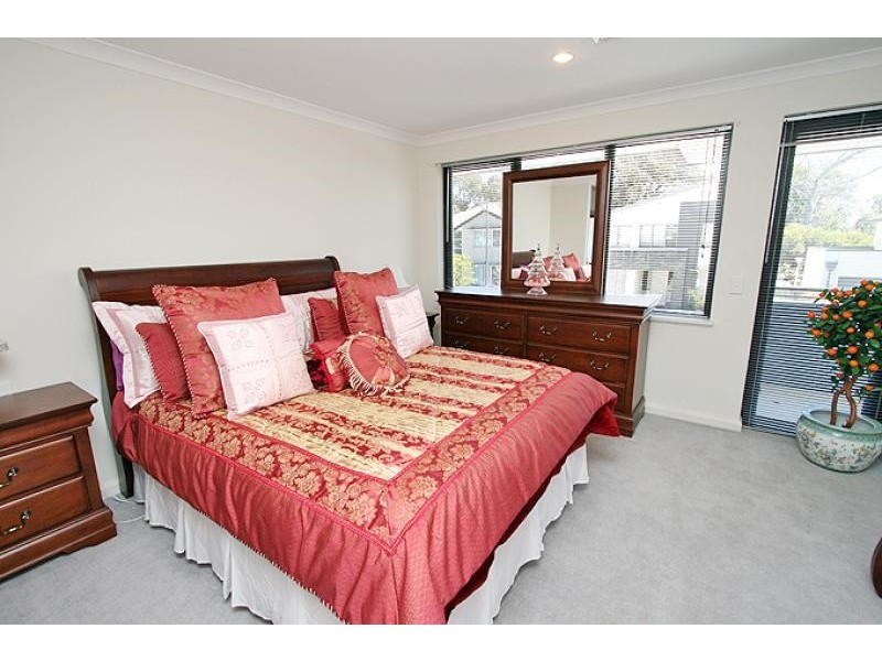 10 Malone Loop, Meadow Springs WA 6210