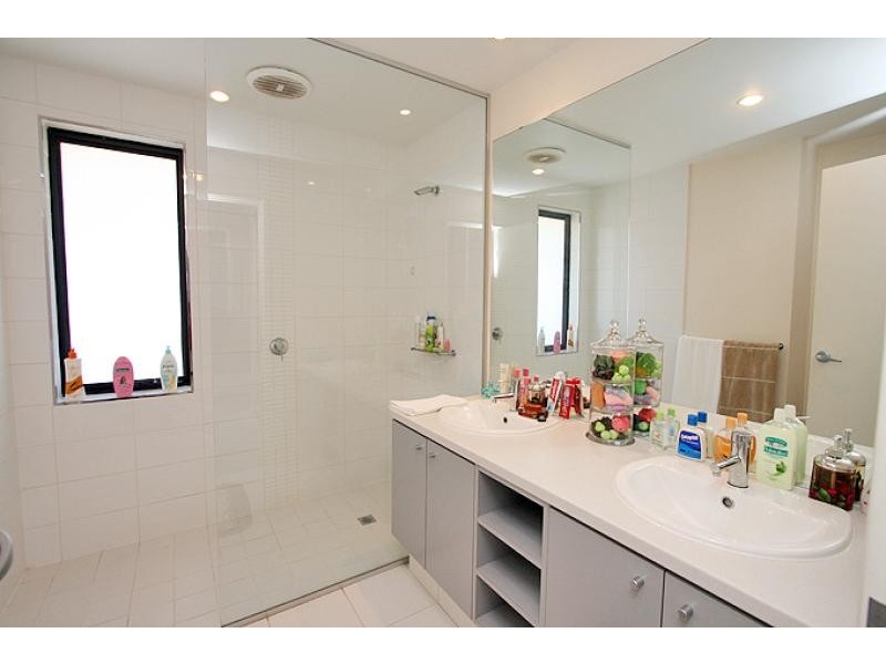 10 Malone Loop, Meadow Springs WA 6210