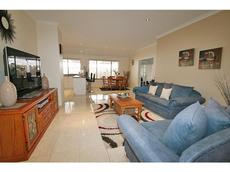 21 Cervantes Drive, Erskine WA 6210