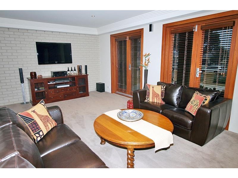 64 Mclarty Road, Halls Head WA 6210