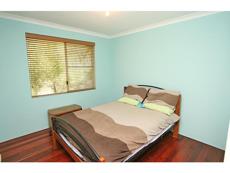 8 Lyndhurst Place, Greenfields WA 6210