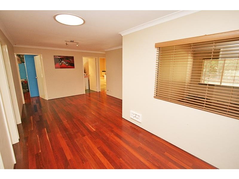 8 Lyndhurst Place, Greenfields WA 6210