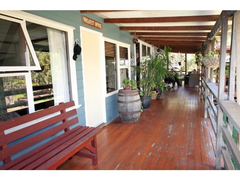 18 Bouvard Drive, Bouvard WA 6211