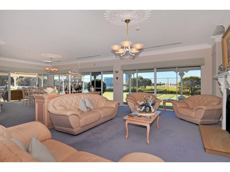 1 Siska Court, Mandurah WA 6210