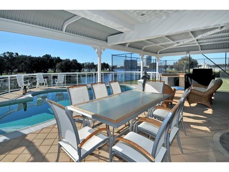 1 Siska Court, Mandurah WA 6210