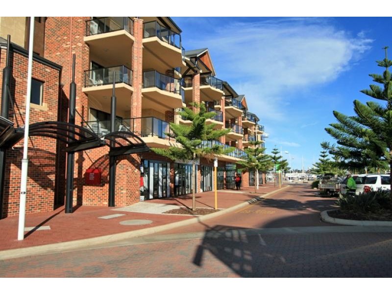 Unit 47/37 Dolphin Drive, Mandurah WA 6210