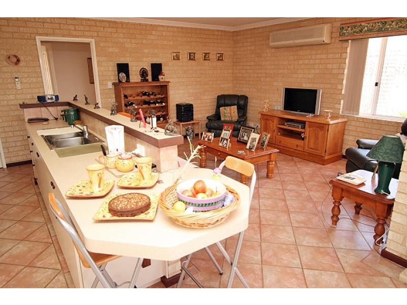 69B Gibson Street, Mandurah WA 6210