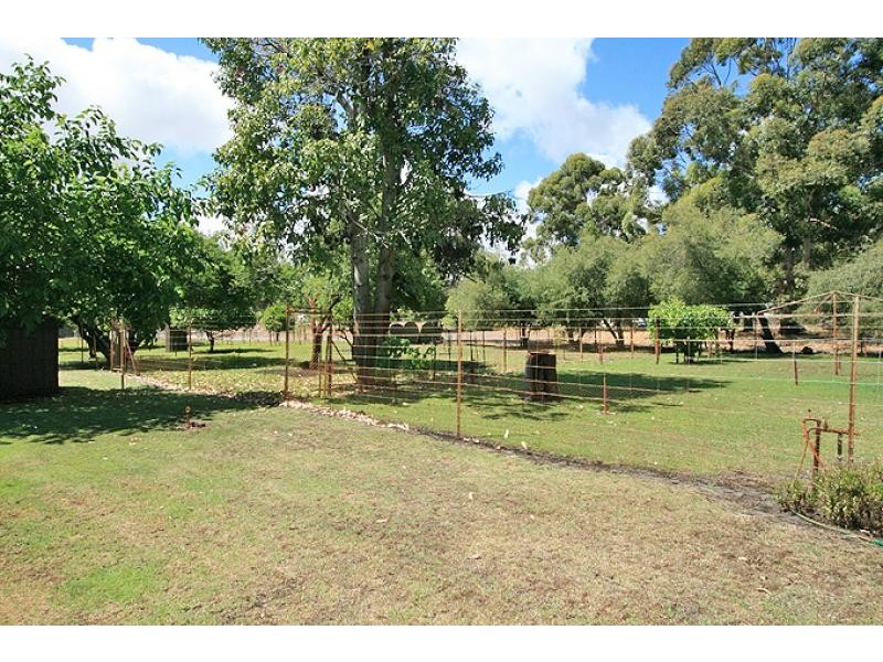 44 Watson Drive, Barragup WA 6209