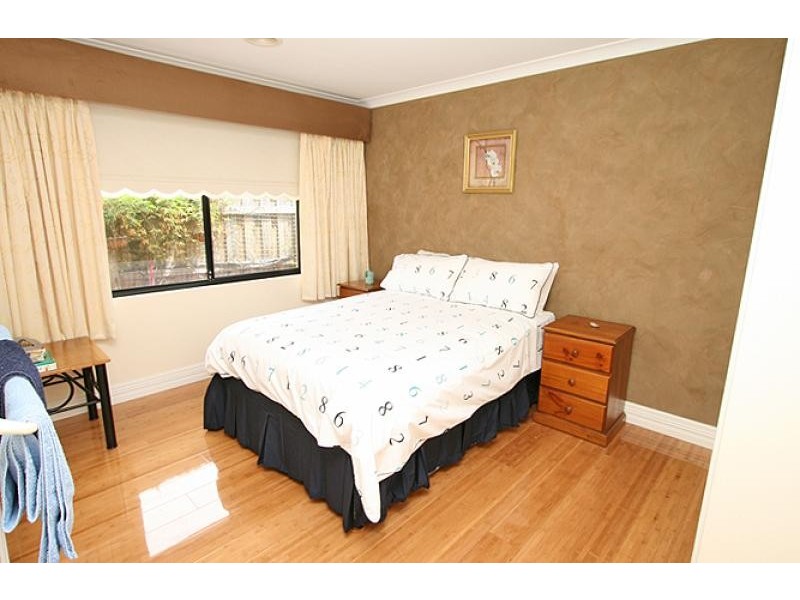 17 Castaway Cove, Halls Head WA 6210