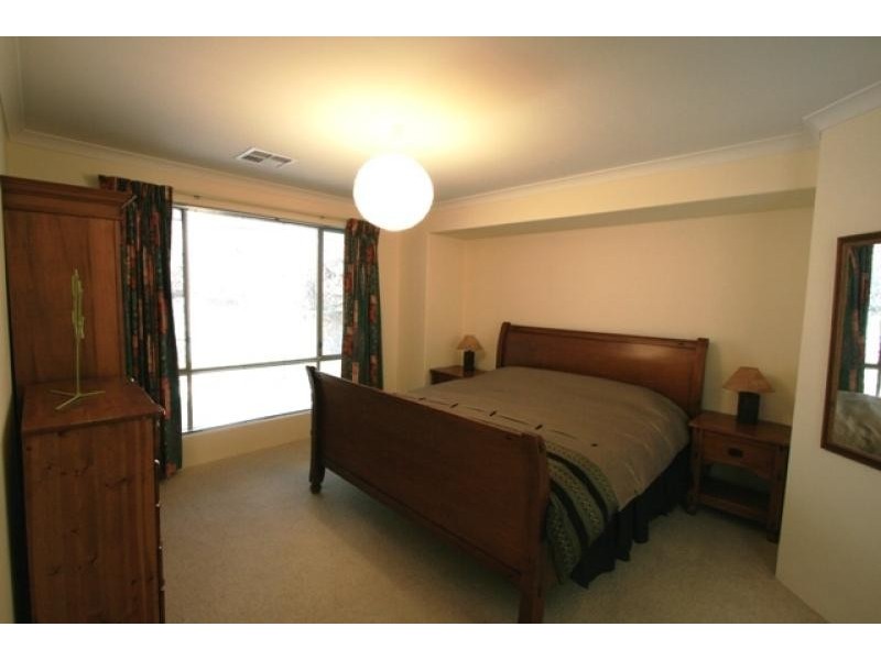 14 Marsh Place, Halls Head WA 6210