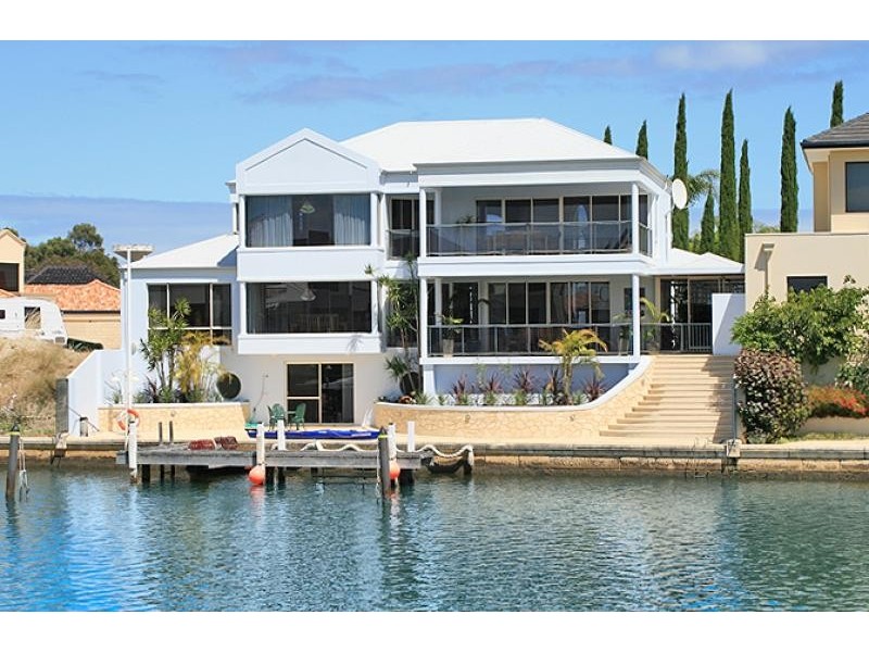 9 Santavea Mews, Mandurah WA 6210