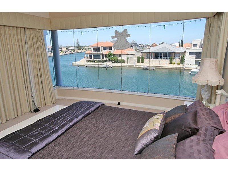 9 Santavea Mews, Mandurah WA 6210