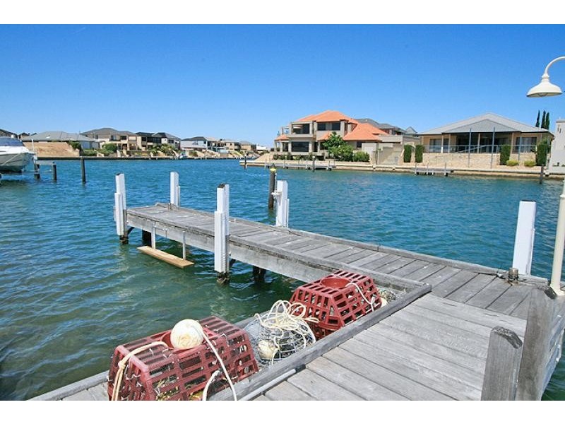 9 Santavea Mews, Mandurah WA 6210