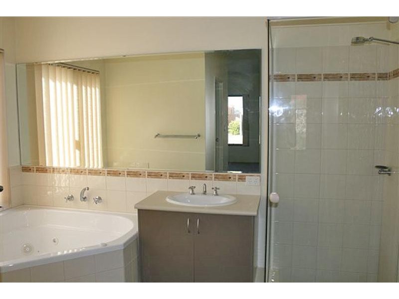 17 Cordia Way, Halls Head WA 6210