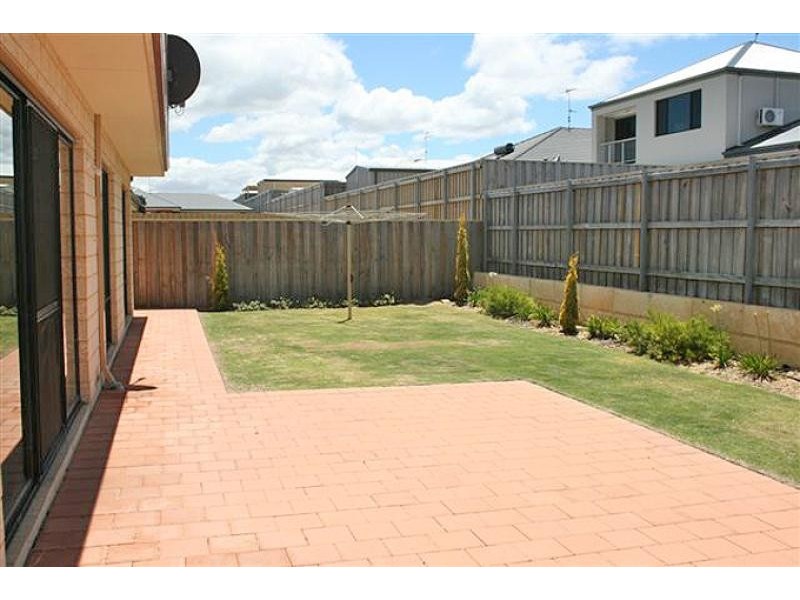 17 Cordia Way, Halls Head WA 6210