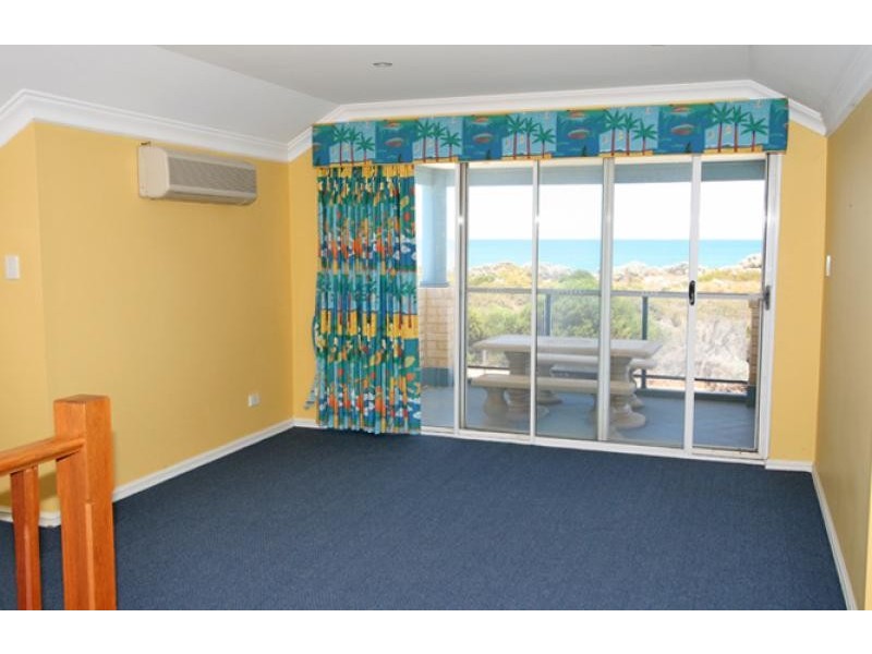 6 Sabina Drive, Madora Bay WA 6210
