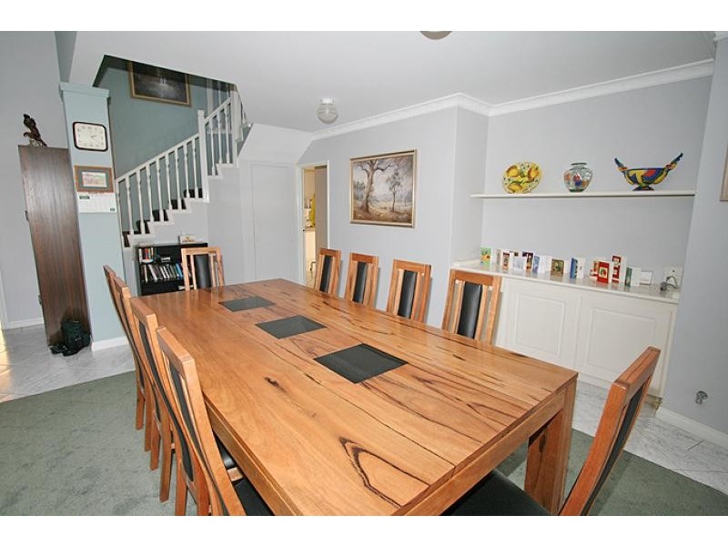 23 Donnelly Gardens, Dudley Park WA 6210