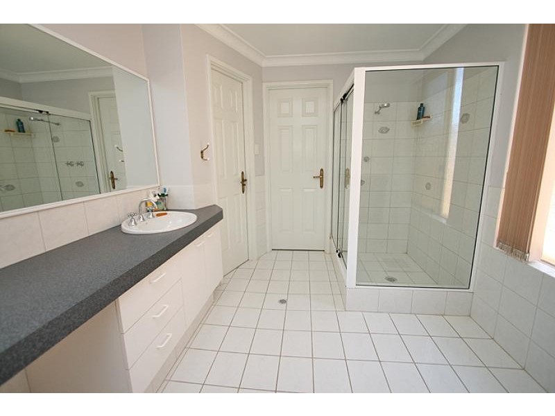 23 Donnelly Gardens, Dudley Park WA 6210