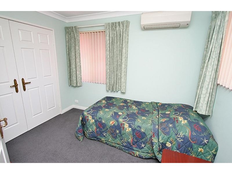 23 Donnelly Gardens, Dudley Park WA 6210