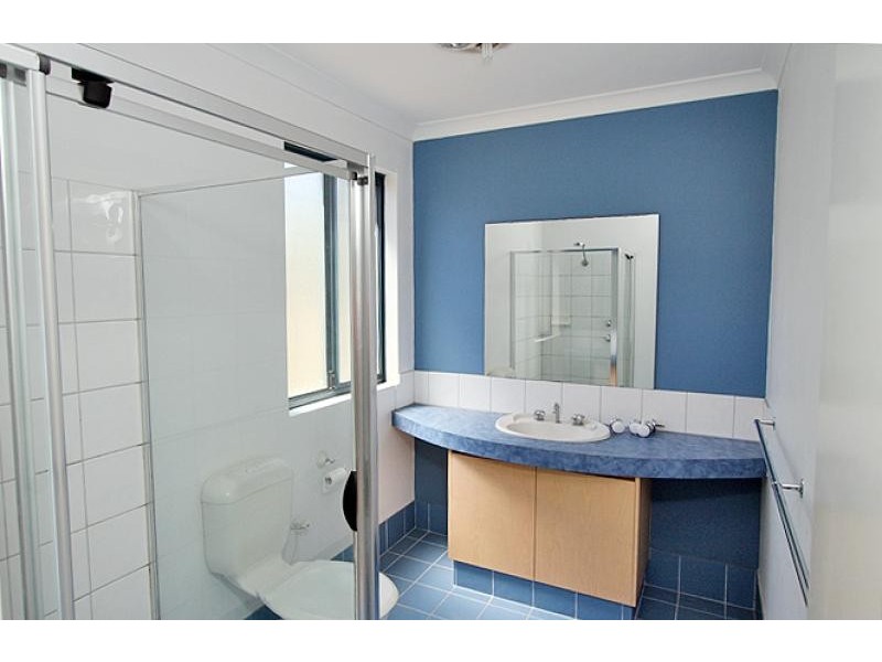 7 Rose Street, Halls Head WA 6210