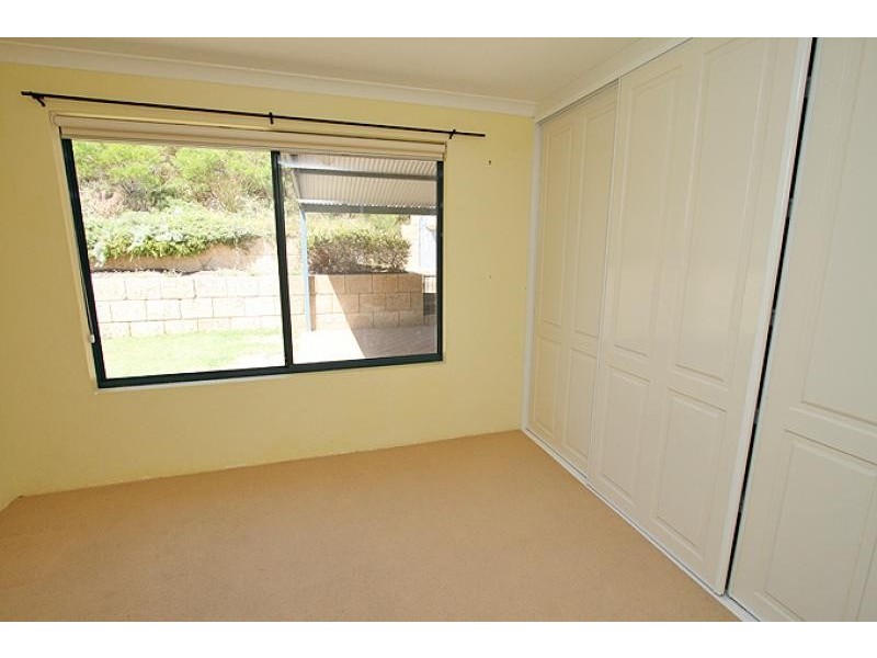 7 Rose Street, Halls Head WA 6210