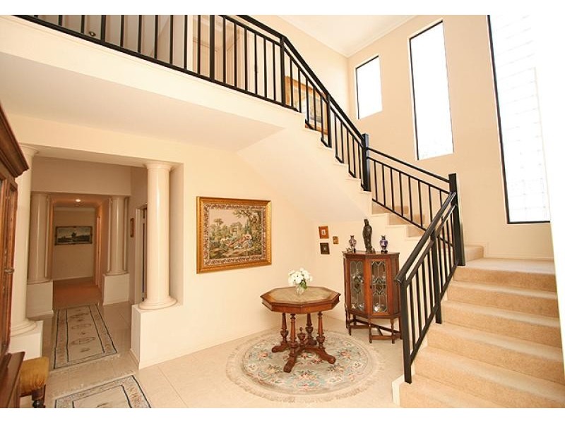 31 Brindabella Crescent, Halls Head WA 6210