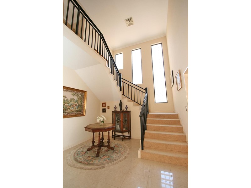 31 Brindabella Crescent, Halls Head WA 6210