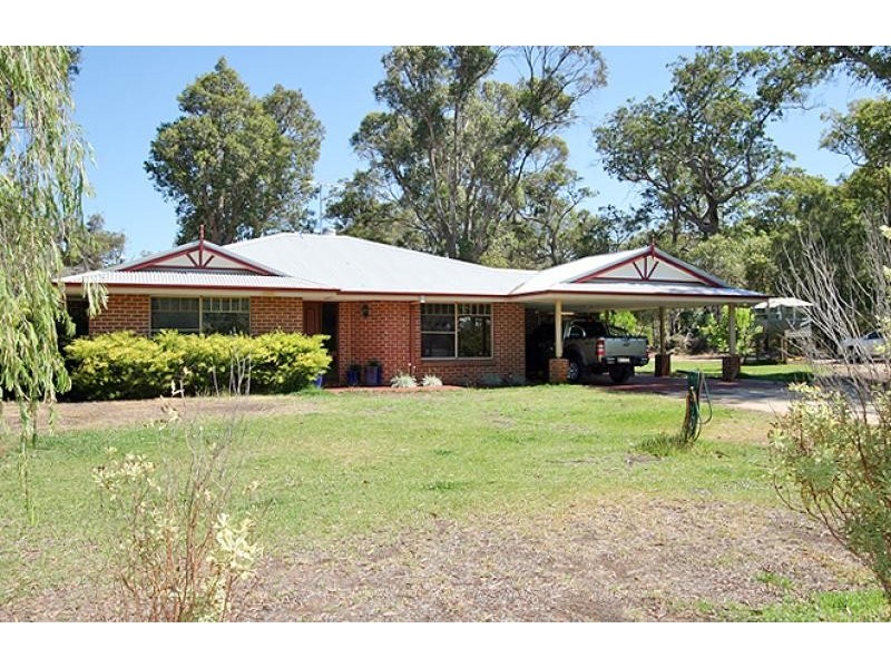 69 Serpentine Way, Stake Hill WA 6210