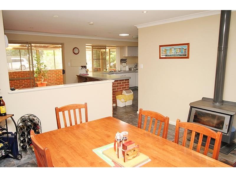 69 Serpentine Way, Stake Hill WA 6210