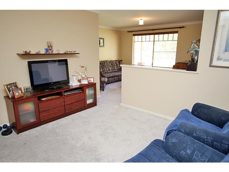 69 Serpentine Way, Stake Hill WA 6210