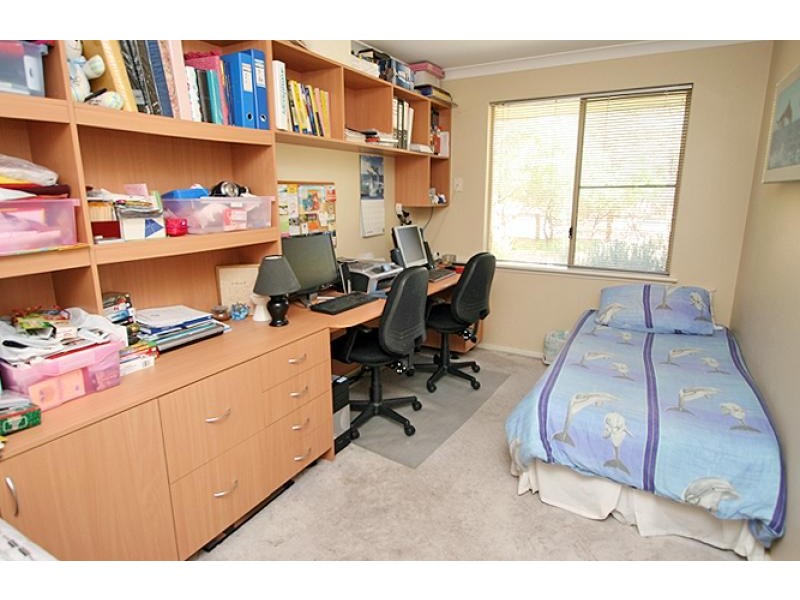 69 Serpentine Way, Stake Hill WA 6210