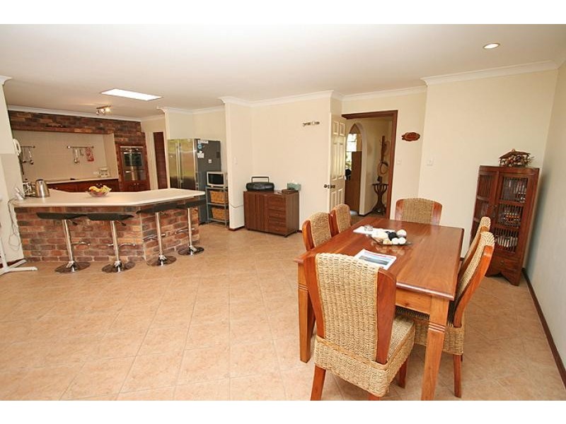 19 Elderberry Circle, Halls Head WA 6210