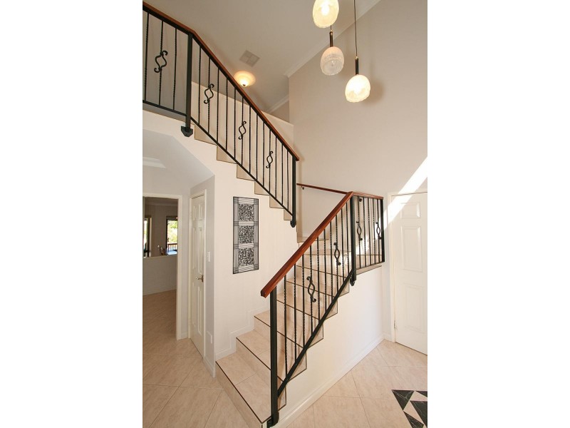 11 Condor Mews, Halls Head WA 6210