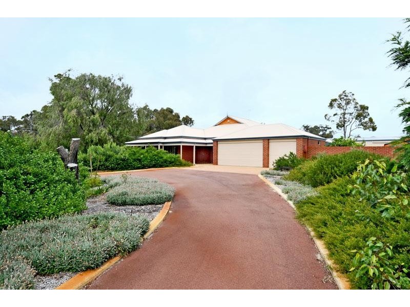 74 Rodoreda Crescent, Mandurah WA 6210