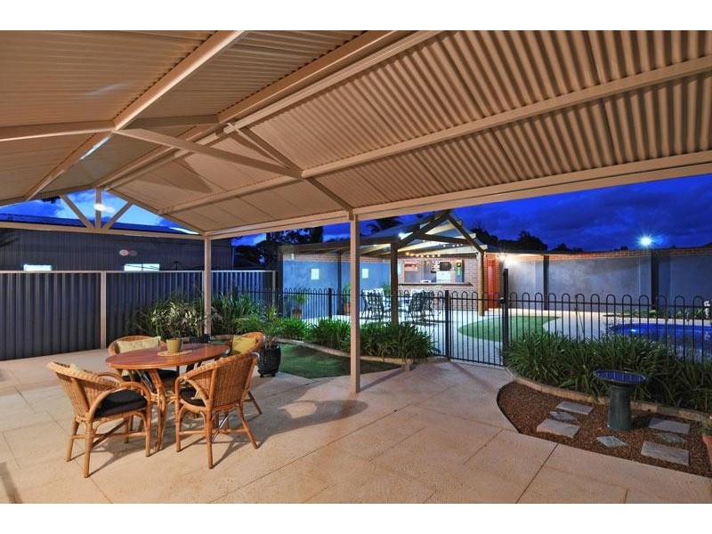 74 Rodoreda Crescent, Mandurah WA 6210