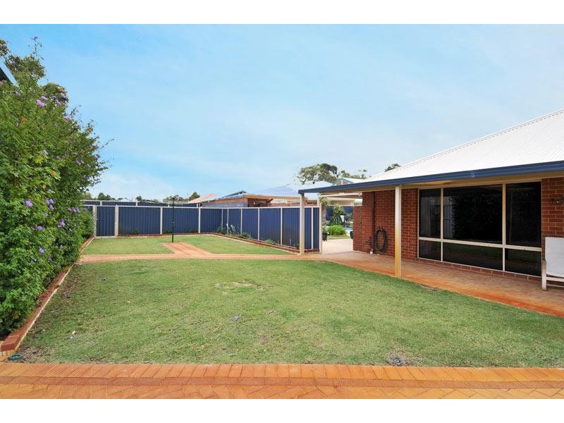 74 Rodoreda Crescent, Mandurah WA 6210