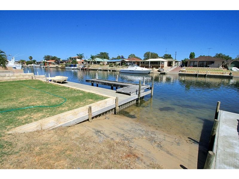 93 Moyup Way, South Yunderup WA 6208