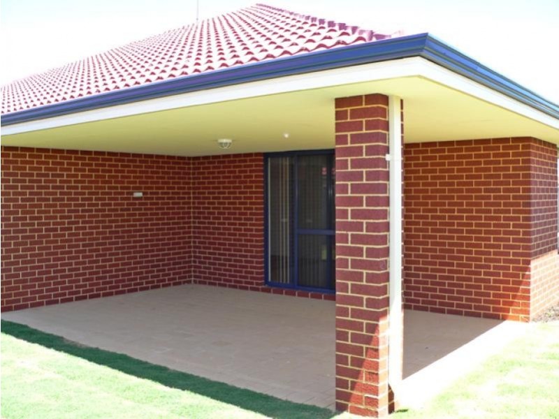 14 Kumarina Drive, Secret Harbour WA 6173