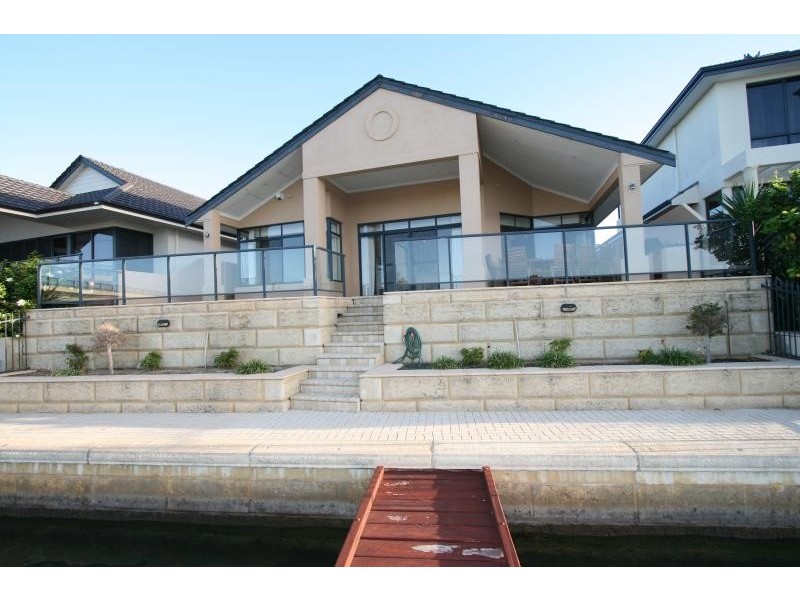 29 Starfire Close, Halls Head WA 6210