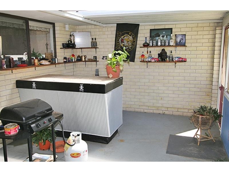 30 Elderberry Circle, Halls Head WA 6210